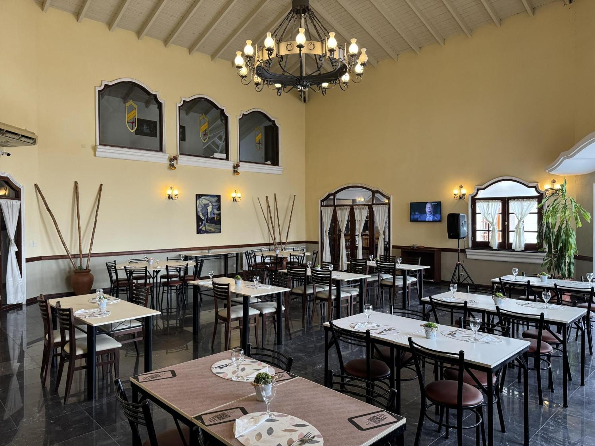 Hotel Santa Catalina Río Cuarto Eksteriør bilde