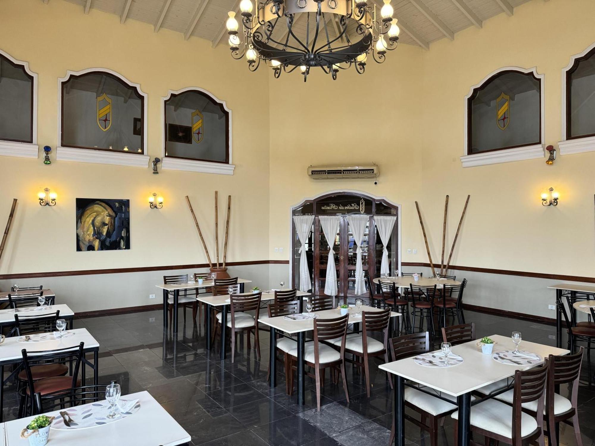 Hotel Santa Catalina Río Cuarto Eksteriør bilde